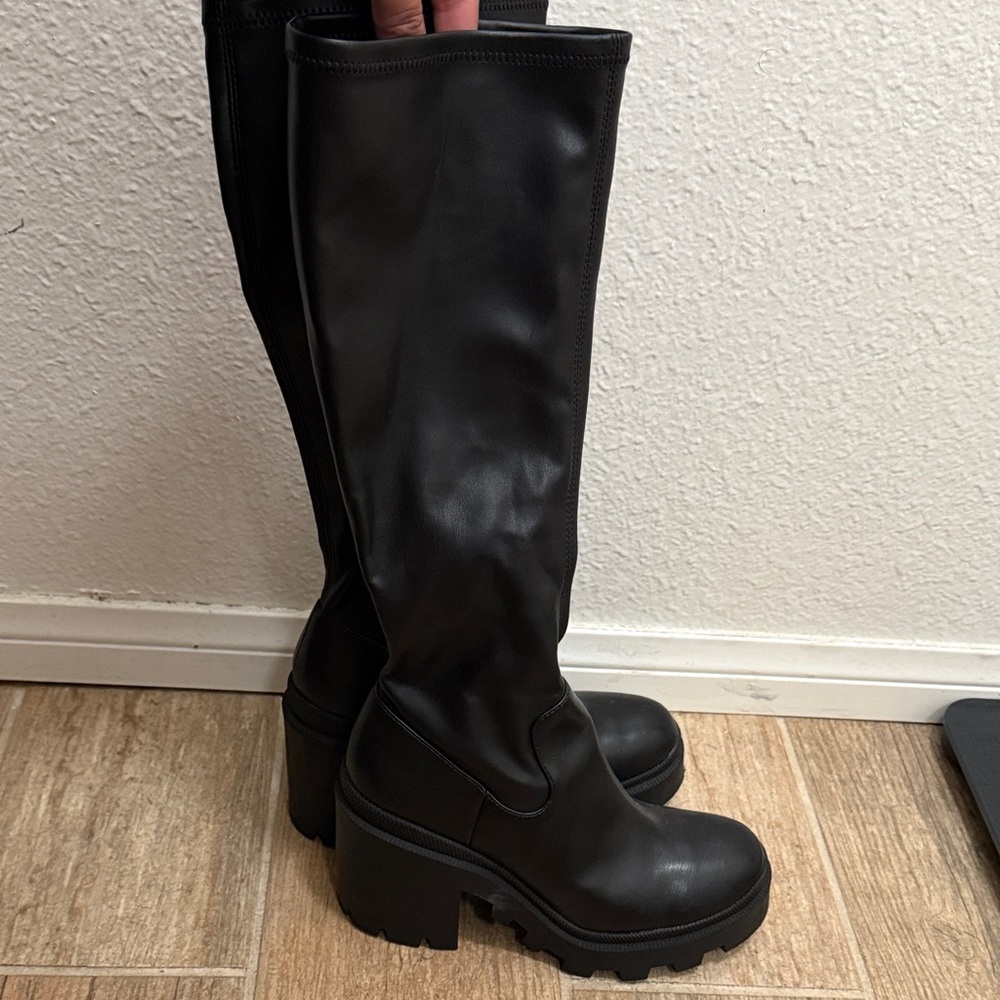 Steve Madden Black Chunky Platform Knee-High Heeled Boots